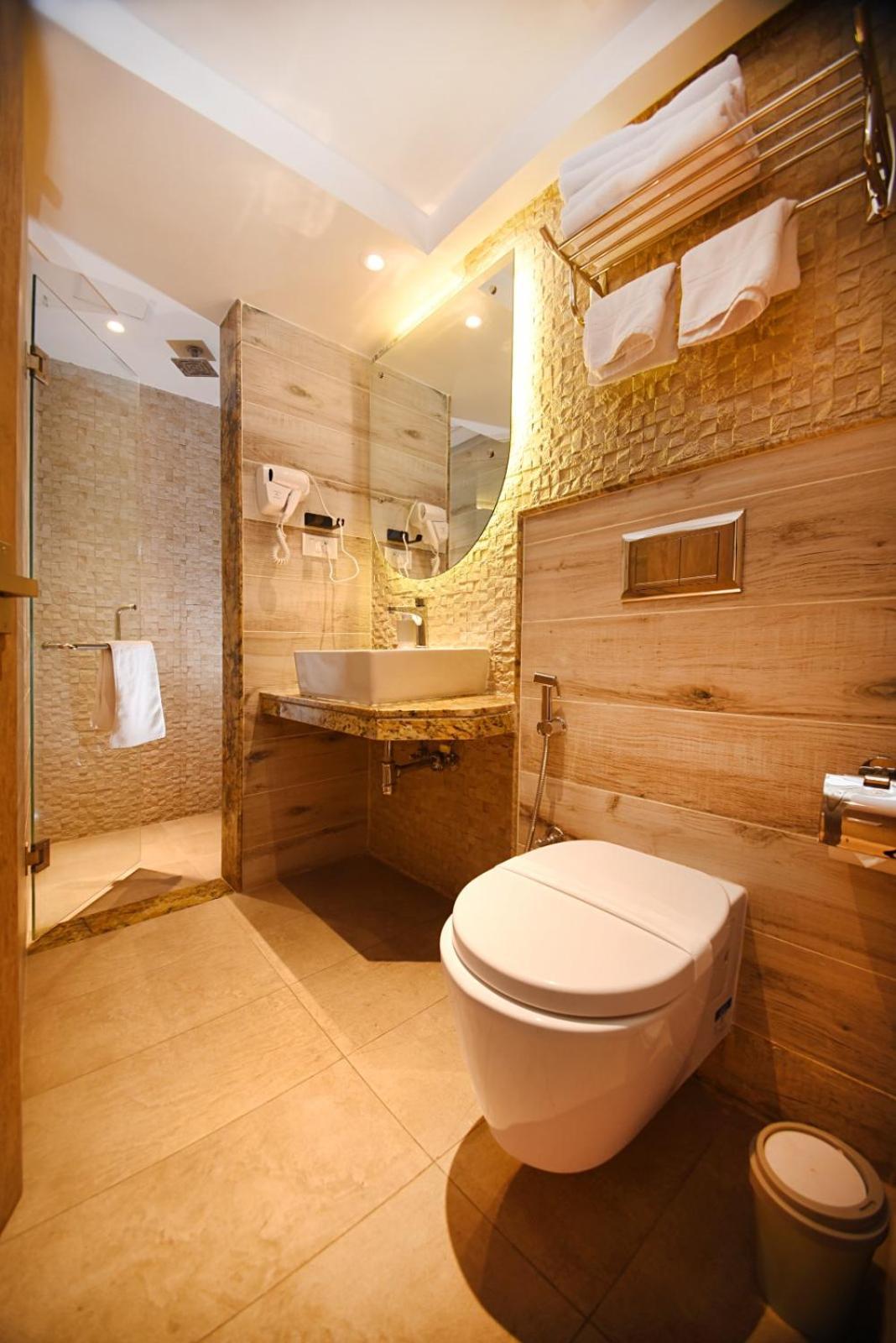 Daali Hotel & Apartment Катманду Екстериор снимка