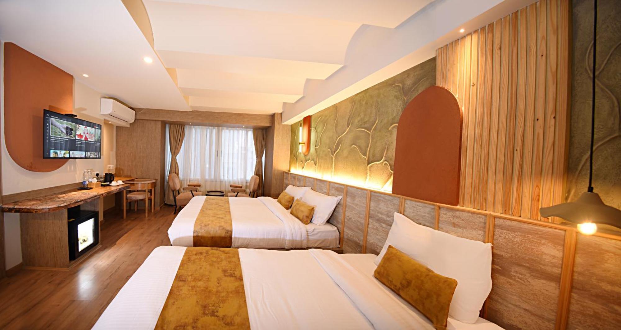 Daali Hotel & Apartment Катманду Екстериор снимка