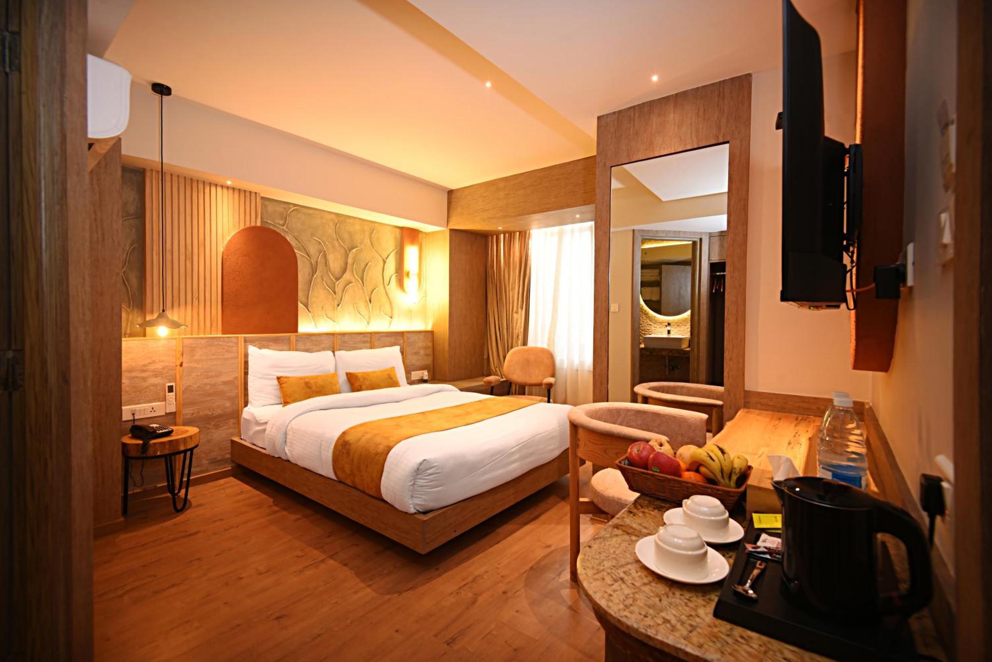 Daali Hotel & Apartment Катманду Екстериор снимка